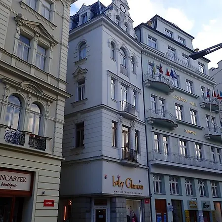 Apartment In City Center - Morassi Karlovy Vary Room photo